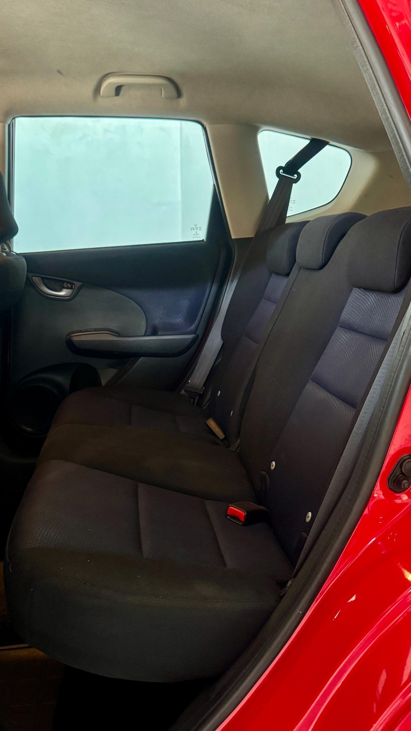 FIT 1.4 LX 16V FLEX 4P AUTOMÁTICO - 2013 - ESTâNCIA VELHA