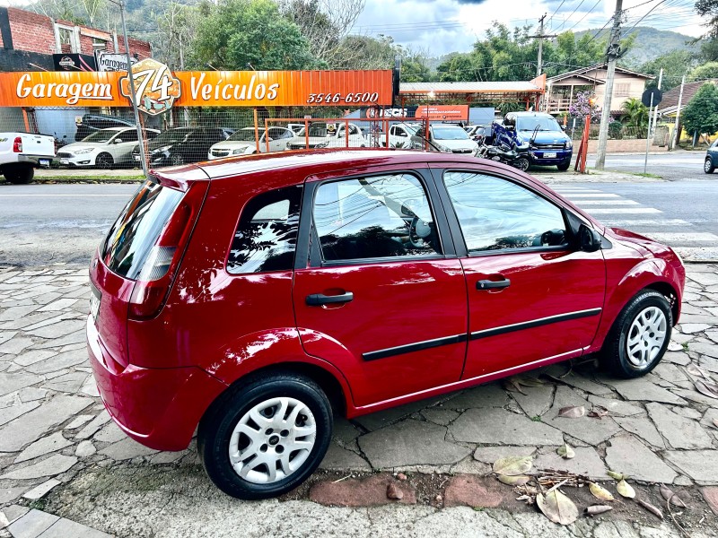 FIESTA 1.0 MPI 8V GASOLINA 4P MANUAL - 2005 - TRêS COROAS