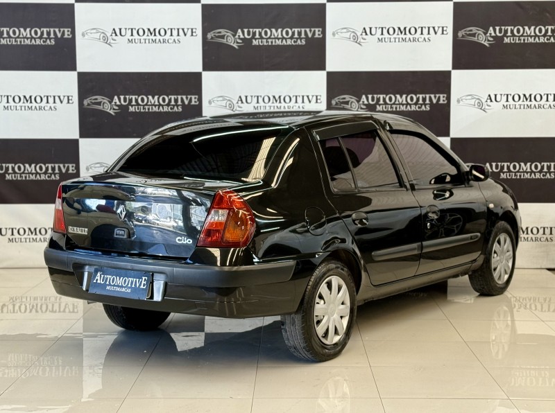 CLIO 1.0 EXPRESSION SEDAN 16V FLEX 4P MANUAL - 2004 - CAXIAS DO SUL