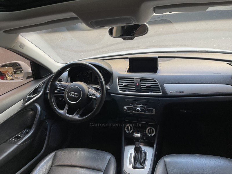 Q3 2.0 TFSI AMBIENTE QUATTRO 4P GASOLINA S TRONIC - 2015 - BENTO GONçALVES