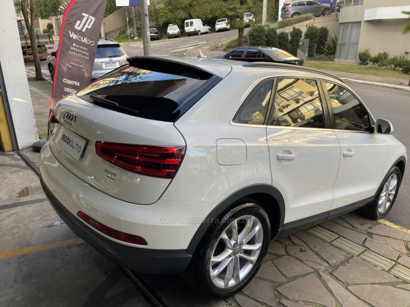 Q3 2.0 TFSI AMBIENTE QUATTRO 4P GASOLINA S TRONIC - 2015 - BENTO GONçALVES