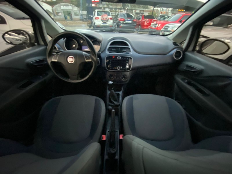 PUNTO 1.4 ATTRACTIVE 8V FLEX 4P MANUAL - 2013 - CAXIAS DO SUL