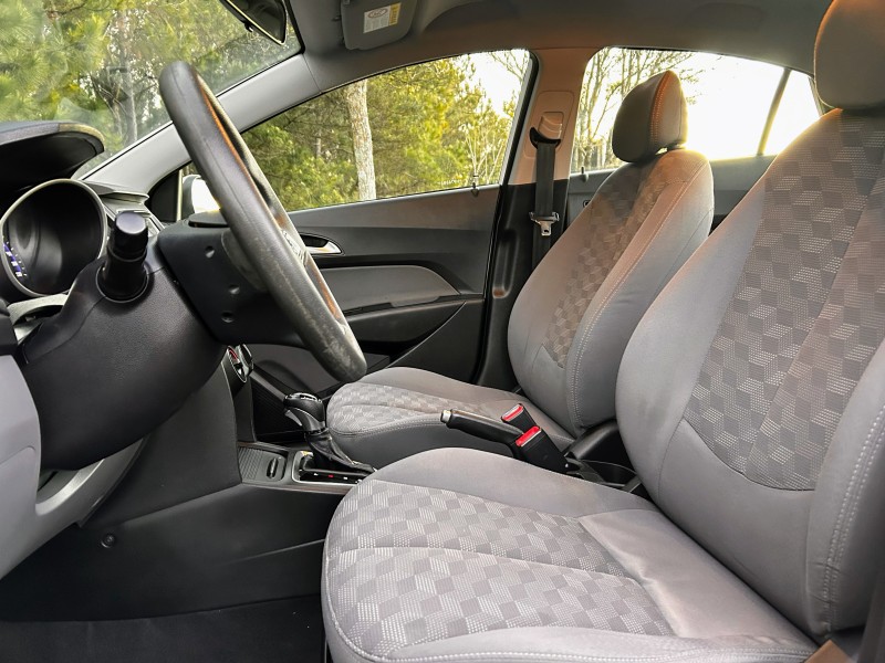 HB20S 1.6 COMFORT PLUS 16V FLEX 4P AUTOMÁTICO - 2017 - BENTO GONçALVES