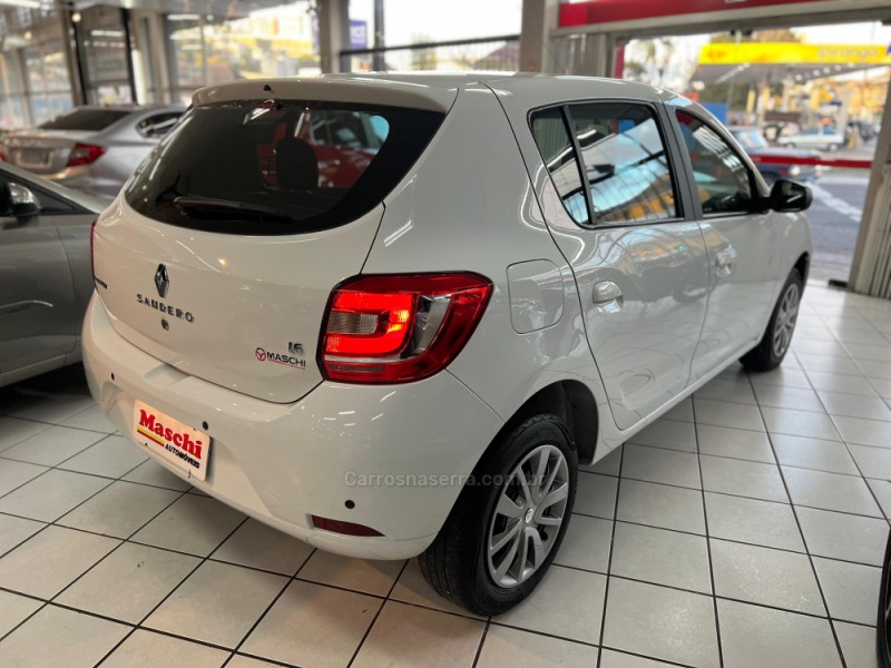 SANDERO 1.6 EXPRESSION 8V FLEX 4P MANUAL - 2017 - CAXIAS DO SUL