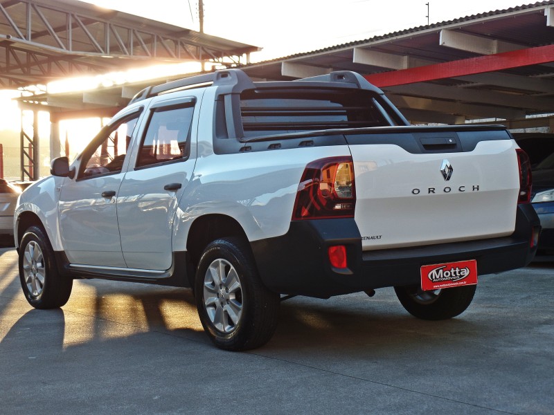 OROCH 1.6 16V EXPRESSION FLEX 4P MANUAL - 2016 - CAXIAS DO SUL