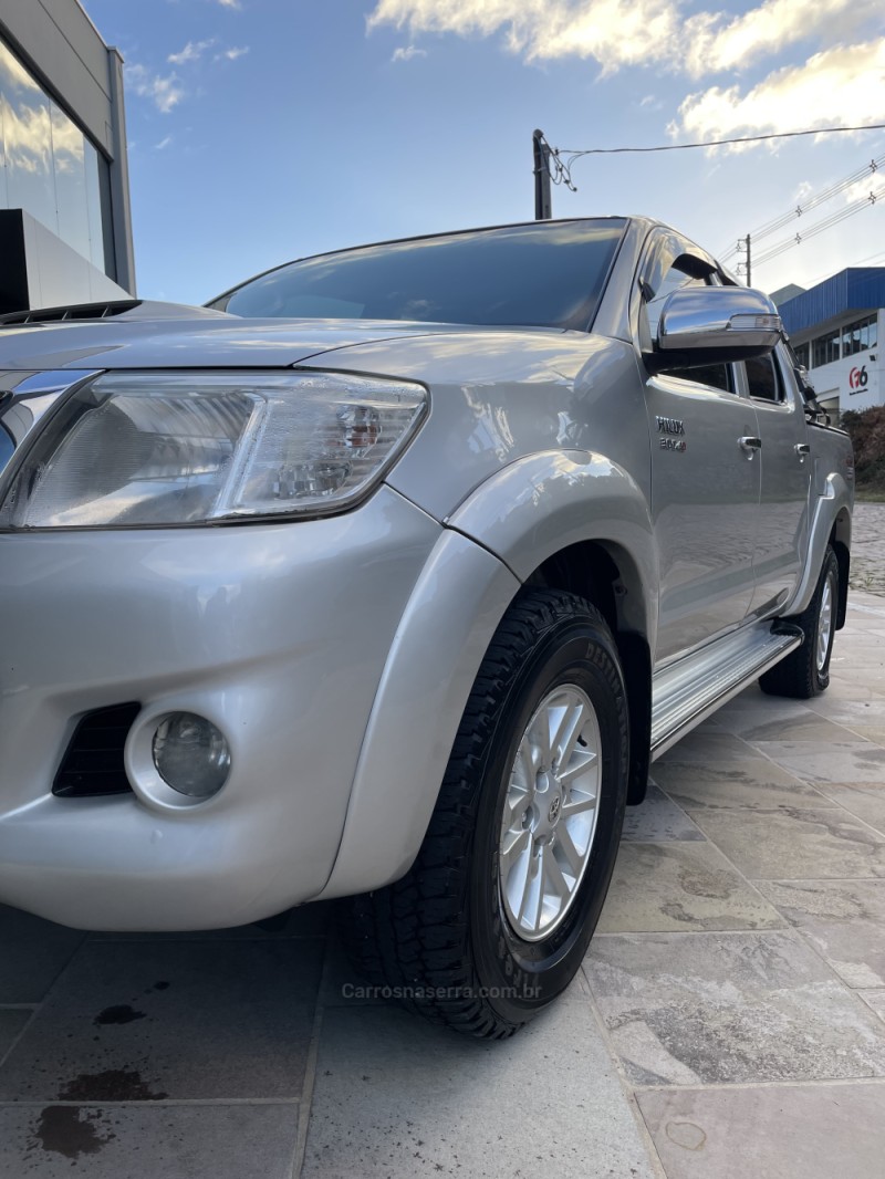 HILUX 3.0 SRV 4X4 CD 16V TURBO INTERCOOLER DIESEL 4P AUTOMÁTICO