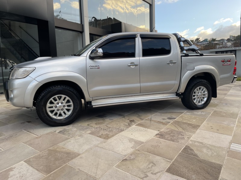 HILUX 3.0 SRV 4X4 CD 16V TURBO INTERCOOLER DIESEL 4P AUTOMÁTICO - 2013 - BENTO GONçALVES