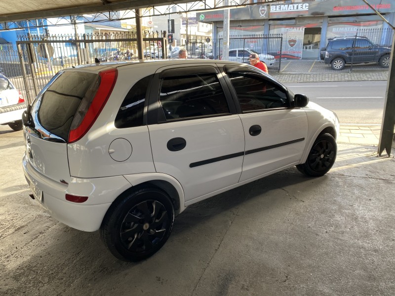 CORSA 1.8 MPFI 8V GASOLINA 4P MANUAL - 2003 - CAXIAS DO SUL