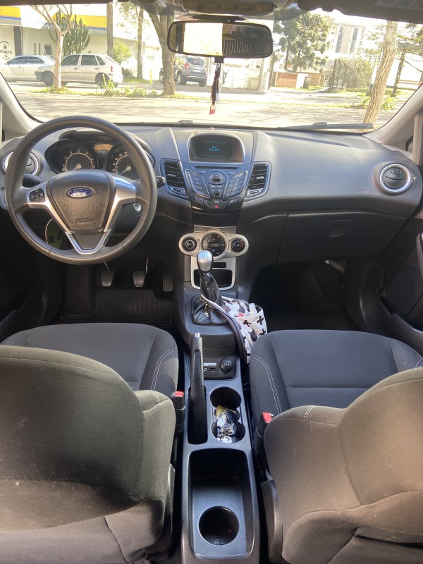 FIESTA 1.6 SE HATCH 16V FLEX 4P MANUAL - 2014 - FARROUPILHA