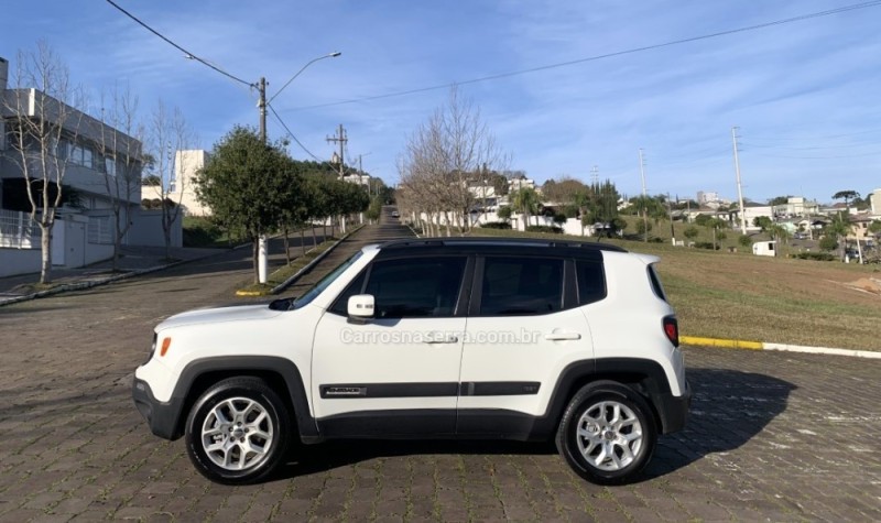 RENEGADE 2.0 16V TURBO DIESEL LONGITUDE 4P 4X4 AUTOMÁTICO - 2016 - GUAPORé