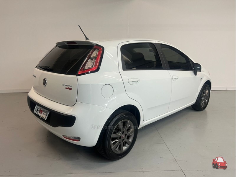 PUNTO 1.4 ATTRACTIVE ITALIA 8V FLEX 4P MANUAL - 2015 - CAXIAS DO SUL