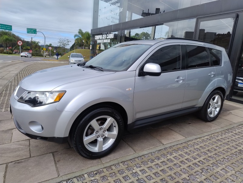 outlander 2.4 4x4 16v gasolina 4p automatico 2009 caxias do sul