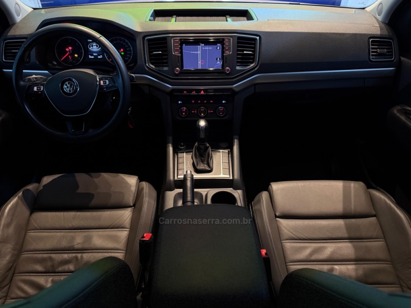 AMAROK 3.0 V6 TDI HIGHLINE CD DIESEL 4MOTION AUTOMÁTICO - 2023 - SãO LEOPOLDO