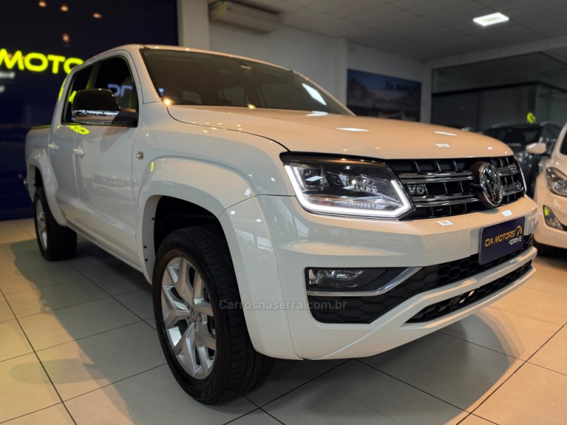 AMAROK 3.0 V6 TDI HIGHLINE CD DIESEL 4MOTION AUTOMÁTICO - 2023 - SãO LEOPOLDO