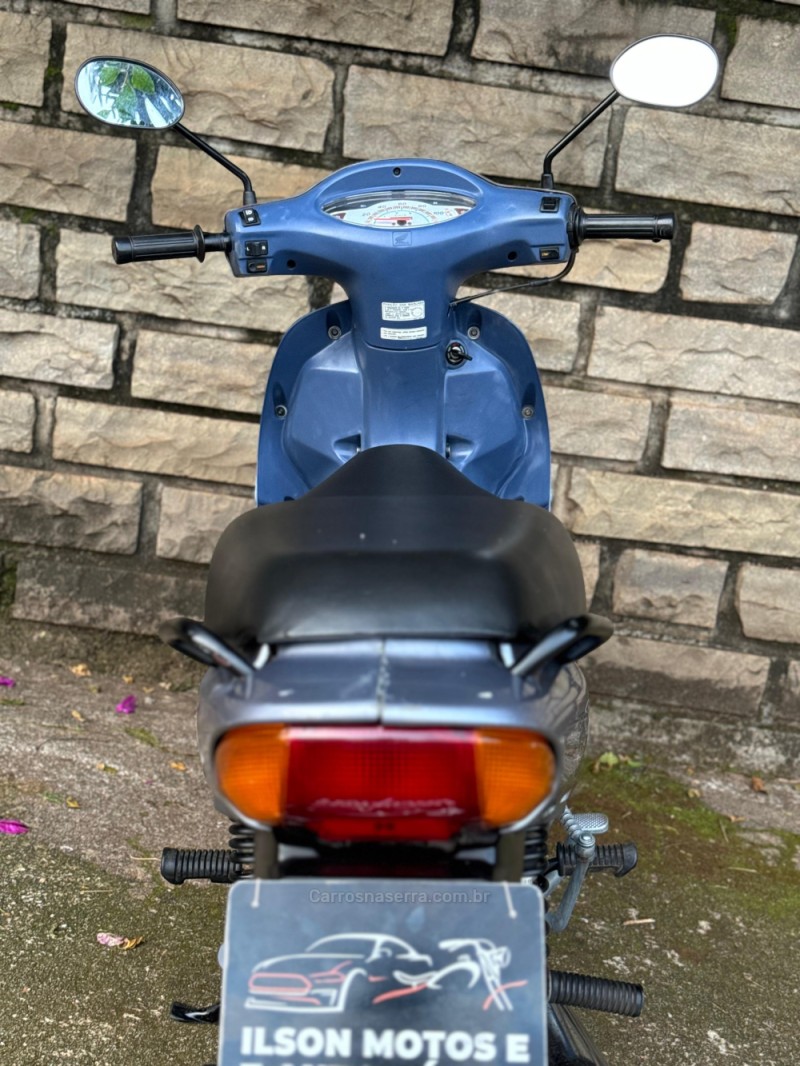 C 100 BIZ + - 2003 - LAJEADO