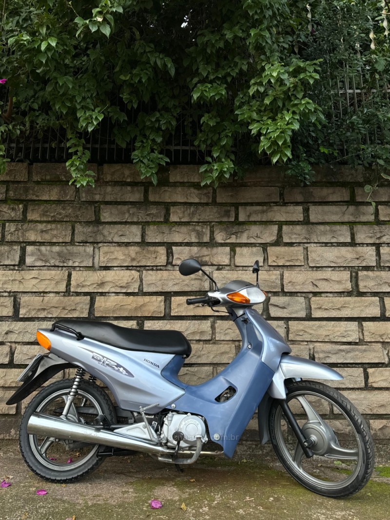 C 100 BIZ + - 2003 - LAJEADO