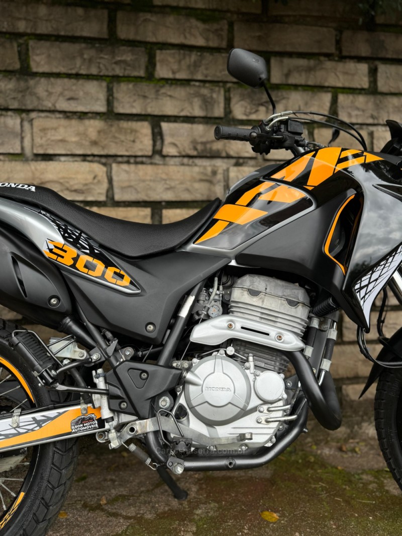 XRE 300 ADVENTURE ABS - 2018 - LAJEADO
