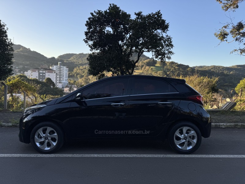 HB20 1.6 PREMIUM 16V FLEX 4P AUTOMÁTICO - 2018 - NOVA ARAçá