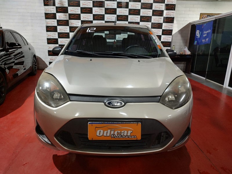 FIESTA 1.6 MPI SEDAN 8V FLEX 4P MANUAL - 2012 - CAXIAS DO SUL