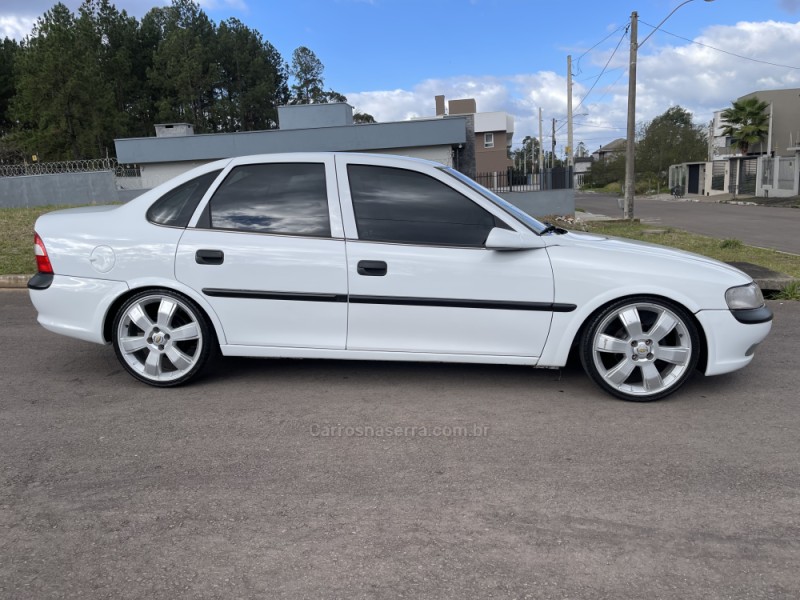 VECTRA 2.2 MPFI GLS 8V GASOLINA 4P MANUAL - 1999 - NOVO HAMBURGO