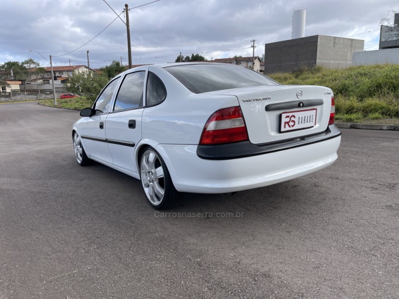 VECTRA 2.2 MPFI GLS 8V GASOLINA 4P MANUAL - 1999 - NOVO HAMBURGO