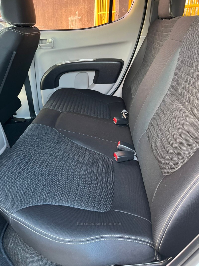 L200 TRITON 2.4 HLS 4X2 CD 16V FLEX 4P MANUAL - 2015 - CAXIAS DO SUL