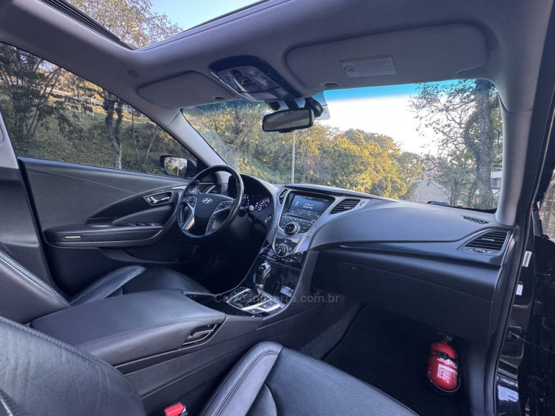 AZERA 3.0 MPFI GLS V6 24V GASOLINA 4P AUTOMÁTICO - 2013 - NOVA ARAçá