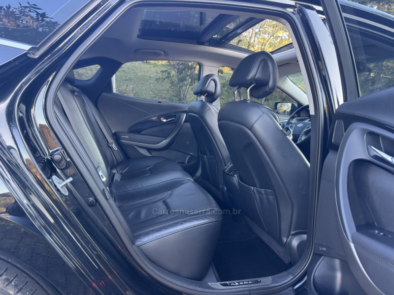 AZERA 3.0 MPFI GLS V6 24V GASOLINA 4P AUTOMÁTICO - 2013 - NOVA ARAçá