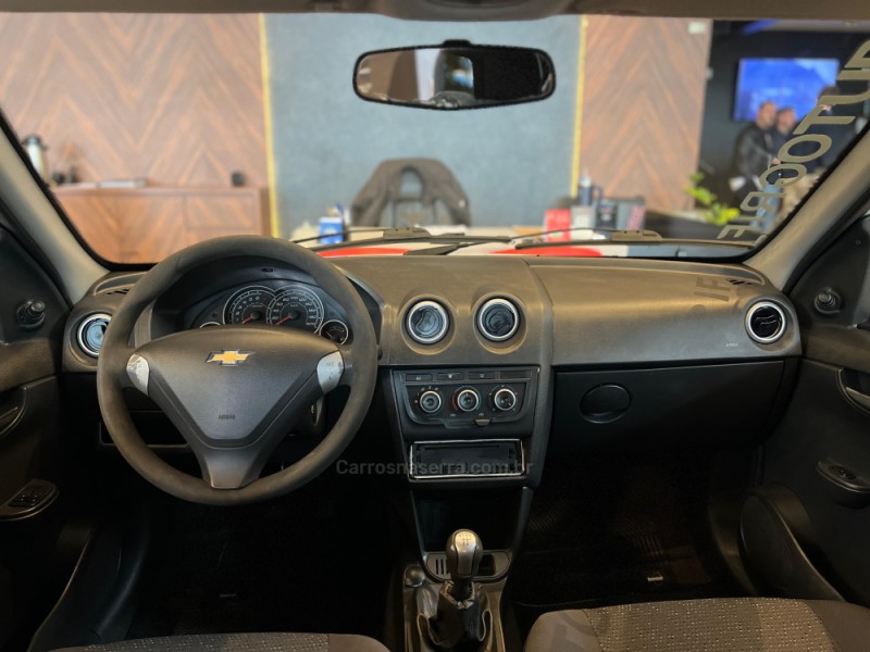 CELTA 1.0 MPFI LT 8V FLEX 4P MANUAL - 2014 - CAMPO BOM