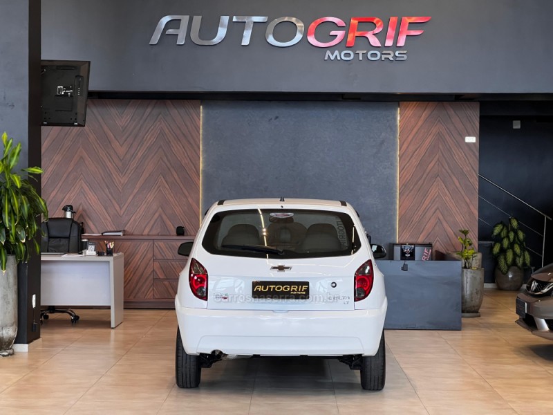 CELTA 1.0 MPFI LT 8V FLEX 4P MANUAL - 2014 - CAMPO BOM