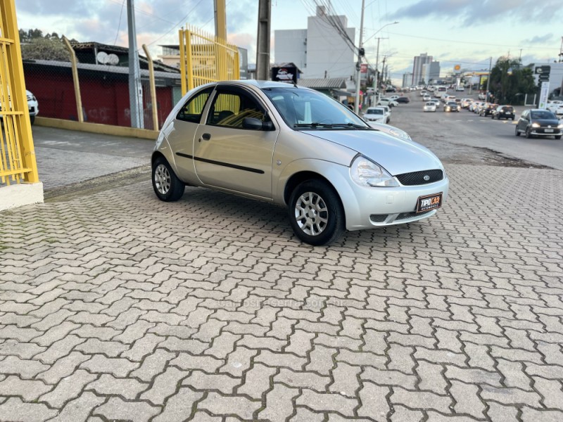 KA 1.0 MPI GL 8V GASOLINA 2P MANUAL - 2006 - CAXIAS DO SUL