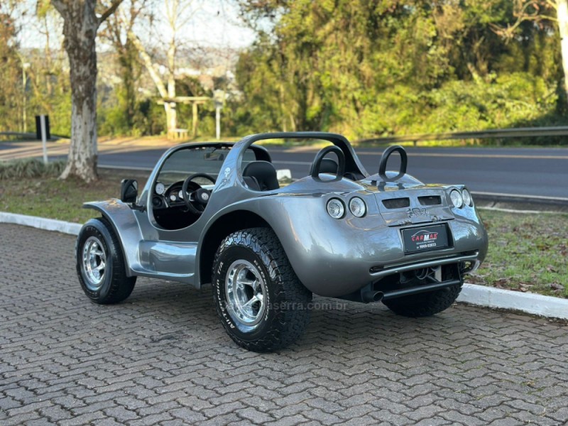 TIGER 1.6 8V GASOLINA MANUAL - 2013 - DOIS IRMãOS
