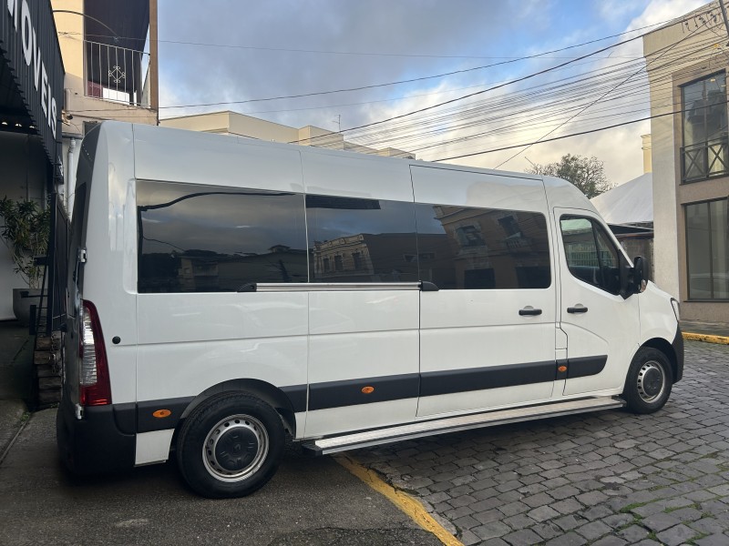 MASTER 2.3 EXTRA VITRÉ L3H2 16V TURBO INTERCOOLER DIESEL 4P MANUAL - 2025 - GARIBALDI