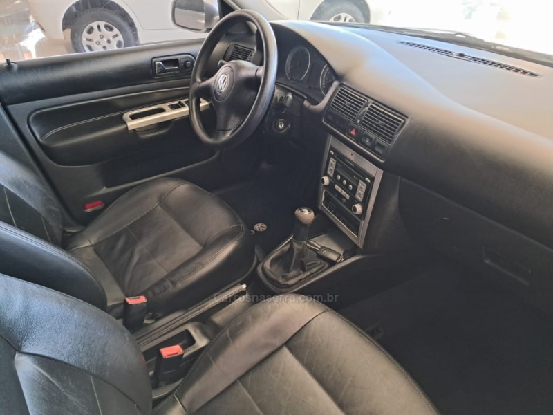 GOLF 1.6 MI FLASH 8V FLEX 4P MANUAL - 2007 - NOVA PETRóPOLIS