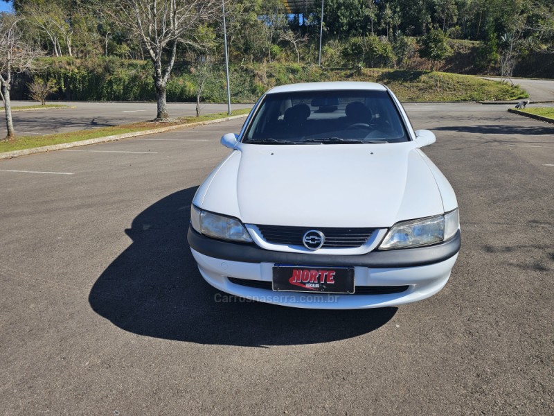 VECTRA 2.0 MPFI GLS 8V GASOLINA 4P MANUAL - 1997 - BENTO GONçALVES