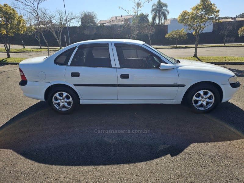 VECTRA 2.0 MPFI GLS 8V GASOLINA 4P MANUAL - 1997 - BENTO GONçALVES