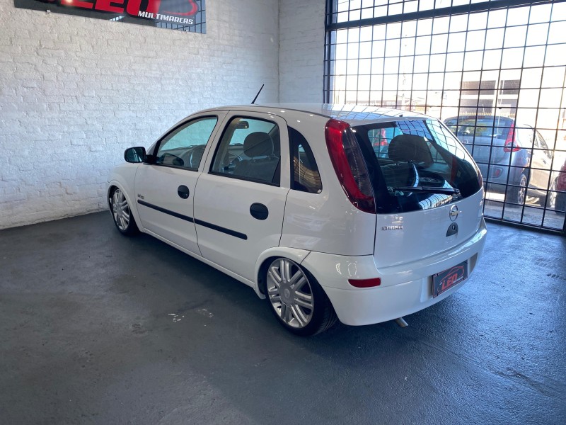 CORSA 1.8 MPFI MAXX 8V FLEX 4P MANUAL - 2005 - CAXIAS DO SUL