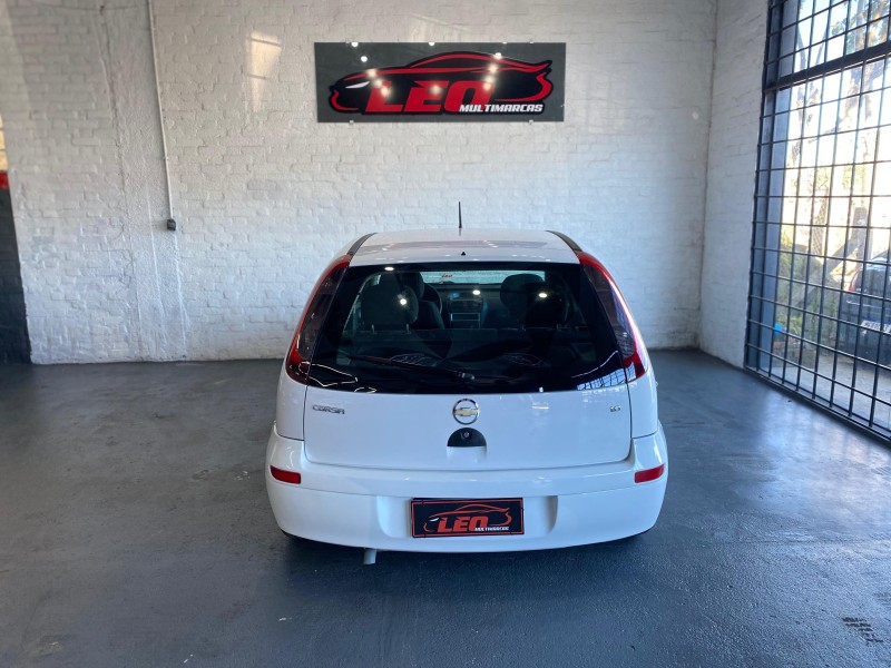 CORSA 1.8 MPFI MAXX 8V FLEX 4P MANUAL - 2005 - CAXIAS DO SUL