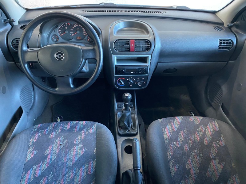 CORSA 1.8 MPFI MAXX 8V FLEX 4P MANUAL - 2005 - CAXIAS DO SUL