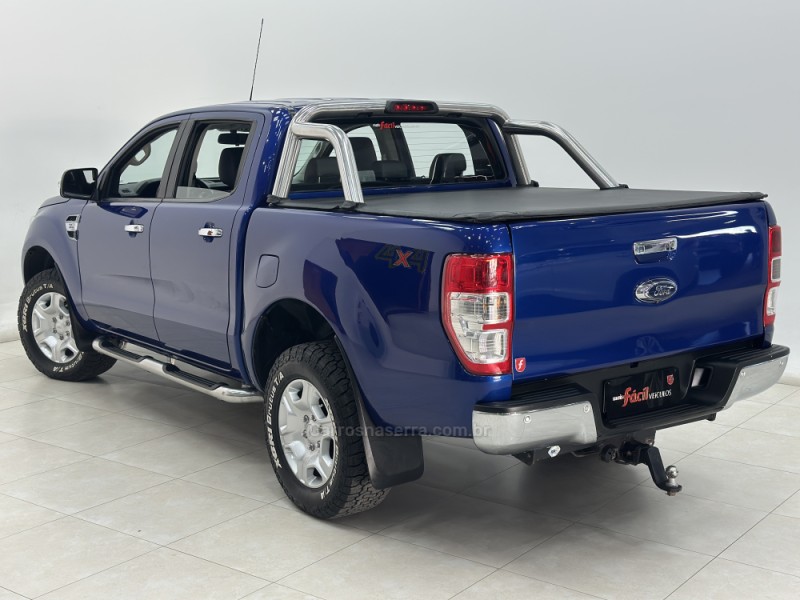 RANGER 3.2 XLT 4X4 CD 20V DIESEL 4P AUTOMÁTICO - 2017 - SANTA CRUZ DO SUL