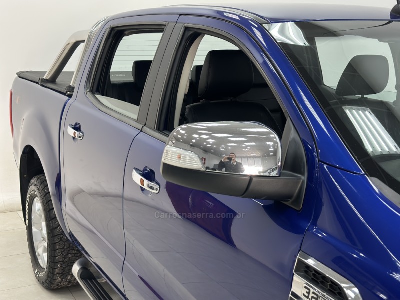RANGER 3.2 XLT 4X4 CD 20V DIESEL 4P AUTOMÁTICO - 2017 - SANTA CRUZ DO SUL