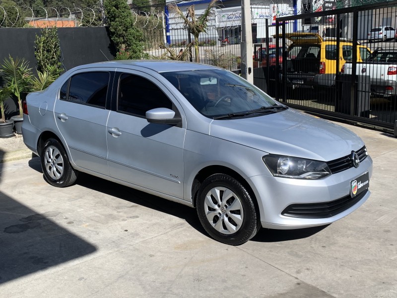 VOYAGE 1.0 MI TRENDLINE 8V FLEX 4P MANUAL - 2014 - CAXIAS DO SUL