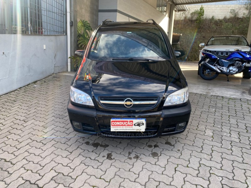 ZAFIRA 2.0 MPFI ELITE 16V GASOLINA 4P MANUAL - 2005 - CAXIAS DO SUL
