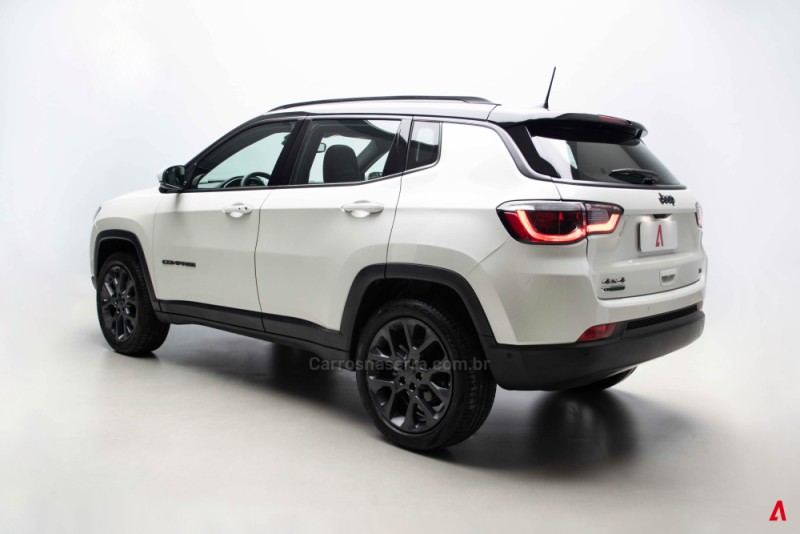 COMPASS 2.0 16V DIESEL LIMITED 4X4 AUTOMÁTICO - 2021 - GARIBALDI