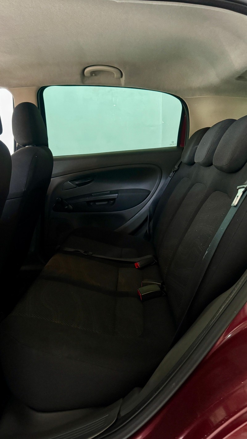 PUNTO 1.4 ATTRACTIVE 8V FLEX 4P MANUAL - 2011 - ESTâNCIA VELHA