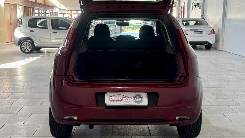 PUNTO 1.4 ATTRACTIVE 8V FLEX 4P MANUAL - 2011 - ESTâNCIA VELHA