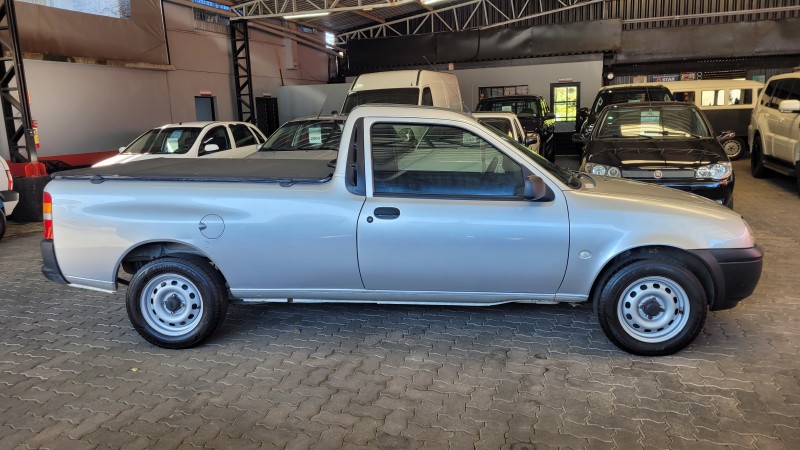 COURIER 1.6 MPI L 8V FLEX 2P MANUAL - 2011 - GARIBALDI