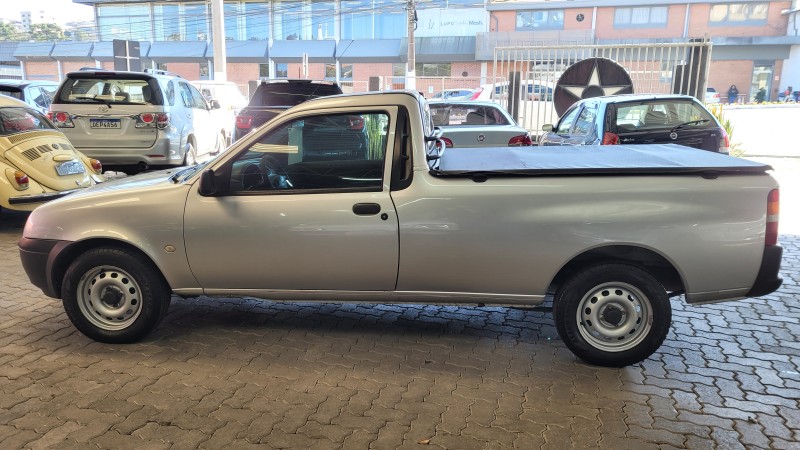 COURIER 1.6 MPI L 8V FLEX 2P MANUAL - 2011 - GARIBALDI