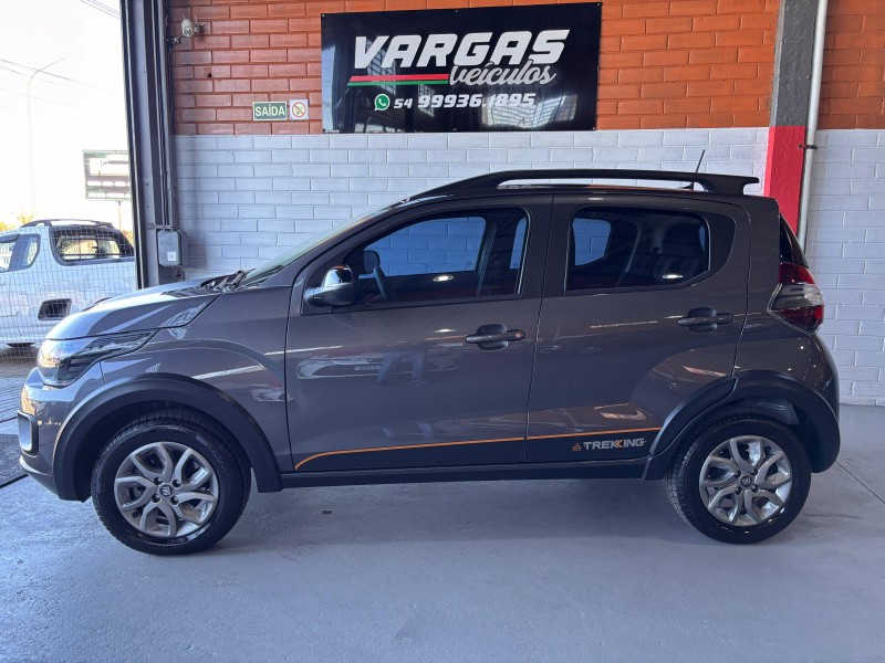 MOBI 1.0 TREKKING 8V FLEX 4P MANUAL - 2023 - CAXIAS DO SUL