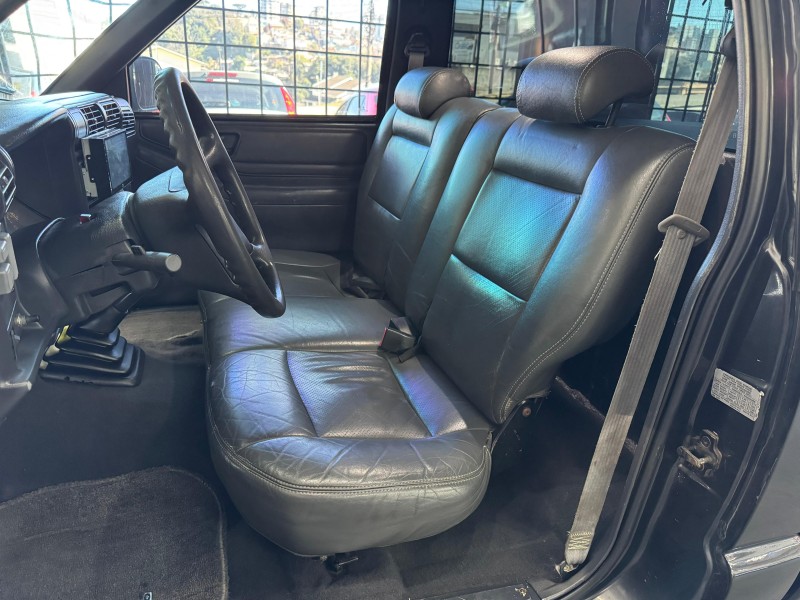 S10 2.2 EFI STD 4X2 CS 8V GASOLINA 2P MANUAL - 1997 - CAXIAS DO SUL
